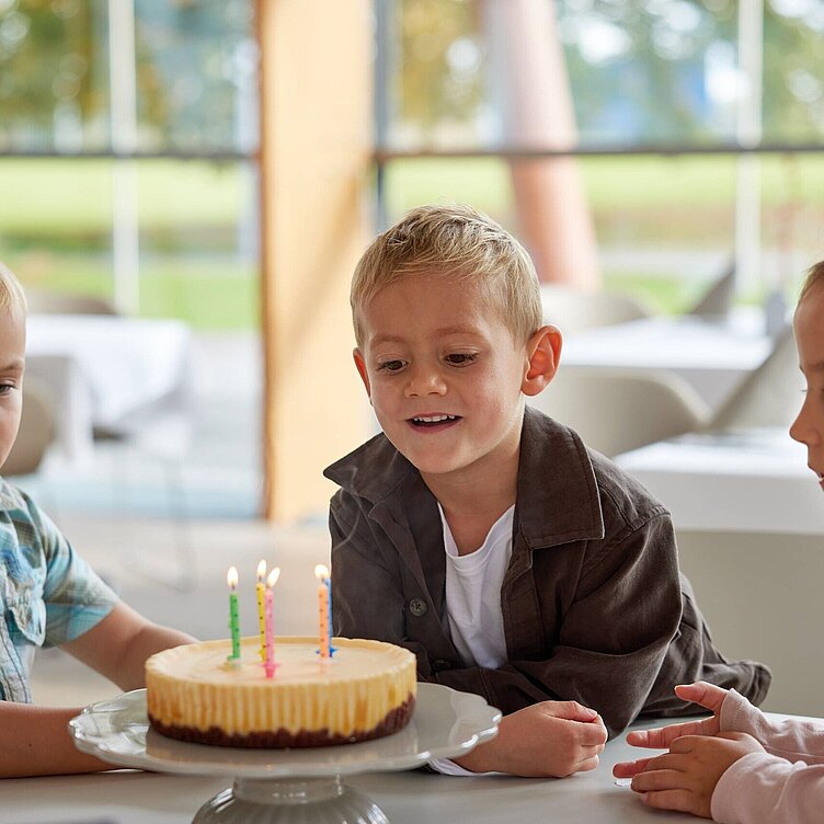 Geburtstag feiern in der World of Living Kindergeburtstag in der World of Living