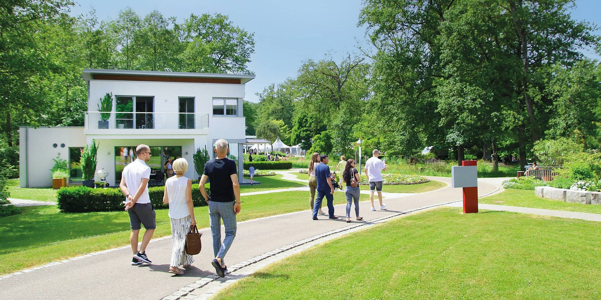 Tag der offenen Tür bei WeberHaus Musterhäuser von WeberHaus besichtigen